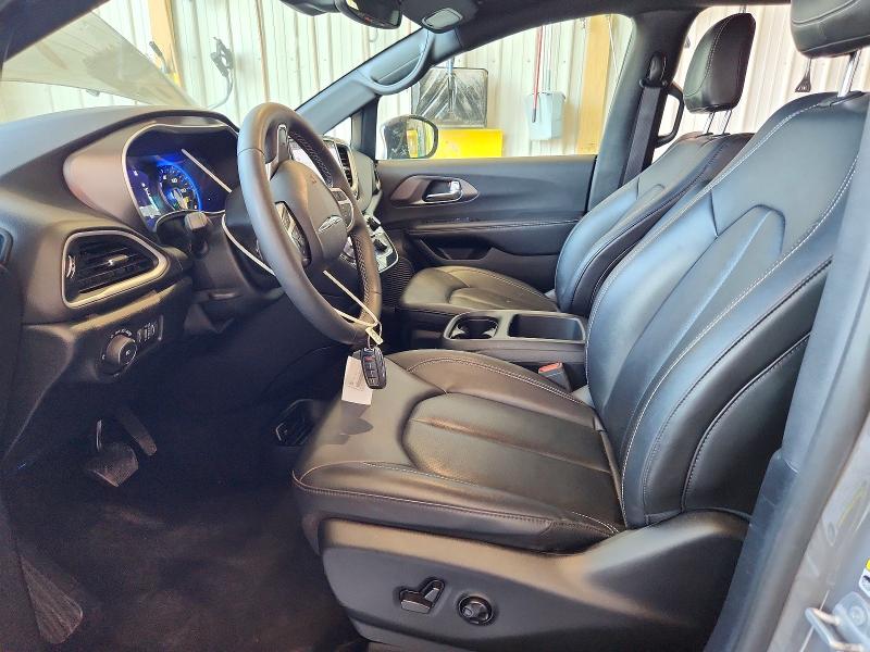 69298446 :رقم المزاد ، 2C4RC1BG4SR511251 vin ، 2025 Chrysler Pacifica مزاد بيع