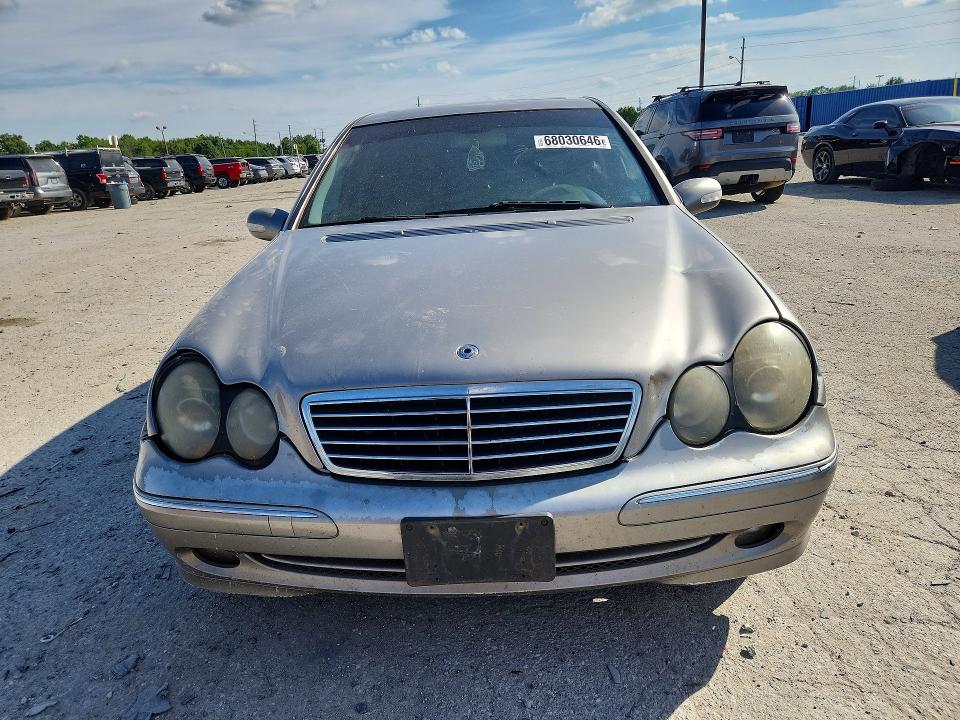 2004 Mercedes-benz C მანქანა იყიდება აუქციონზე, vin: WDBRF40J94F512198, აუქციონის ნომერი: 68030646