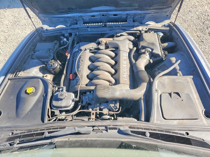 2001 Jaguar Xj8 მანქანა იყიდება აუქციონზე, vin: SAJDA14C71LF28390, აუქციონის ნომერი: 66850246