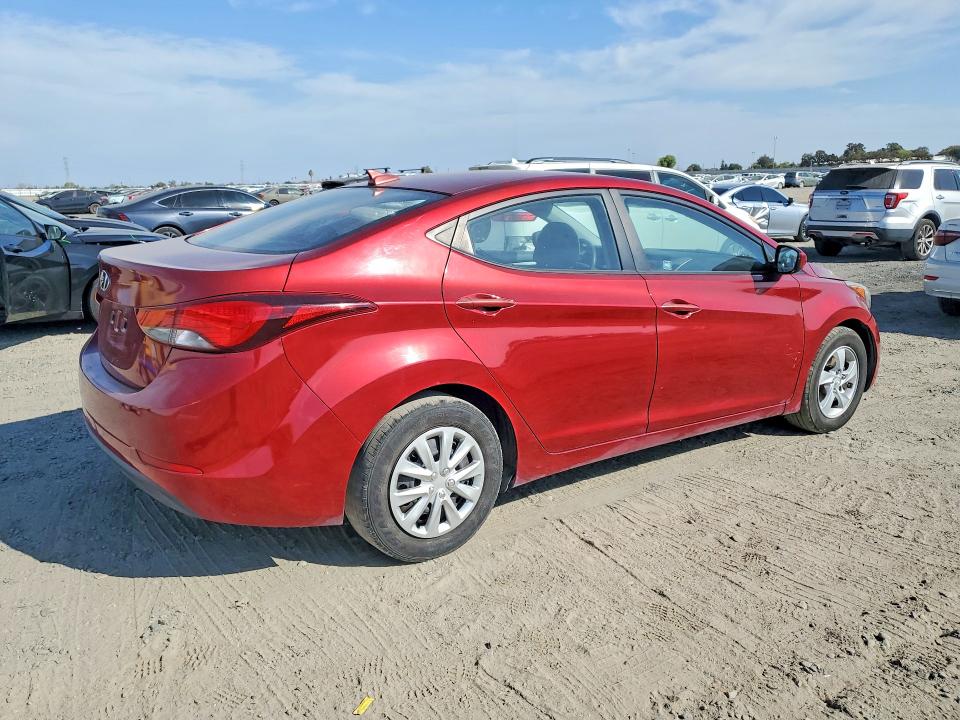 Aukcja sprzedaży 2016 Hyundai Elantra, vin: 5NPDH4AE7GH697661, numer aukcji: 70132416