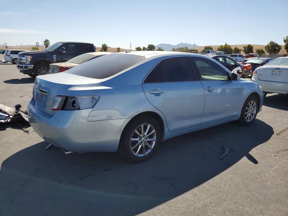 68867076 :رقم المزاد ، 4T1BB3EKXBU126548 vin ، 2011 Toyota Camry مزاد بيع