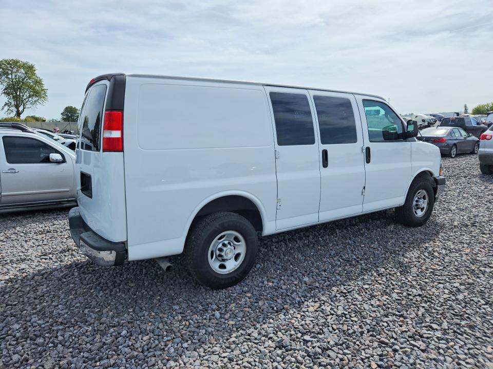 Auction sale of the 2021 Chevrolet Express G2500, vin: 1GCWGAFPXM1263872, lot number: 68595246