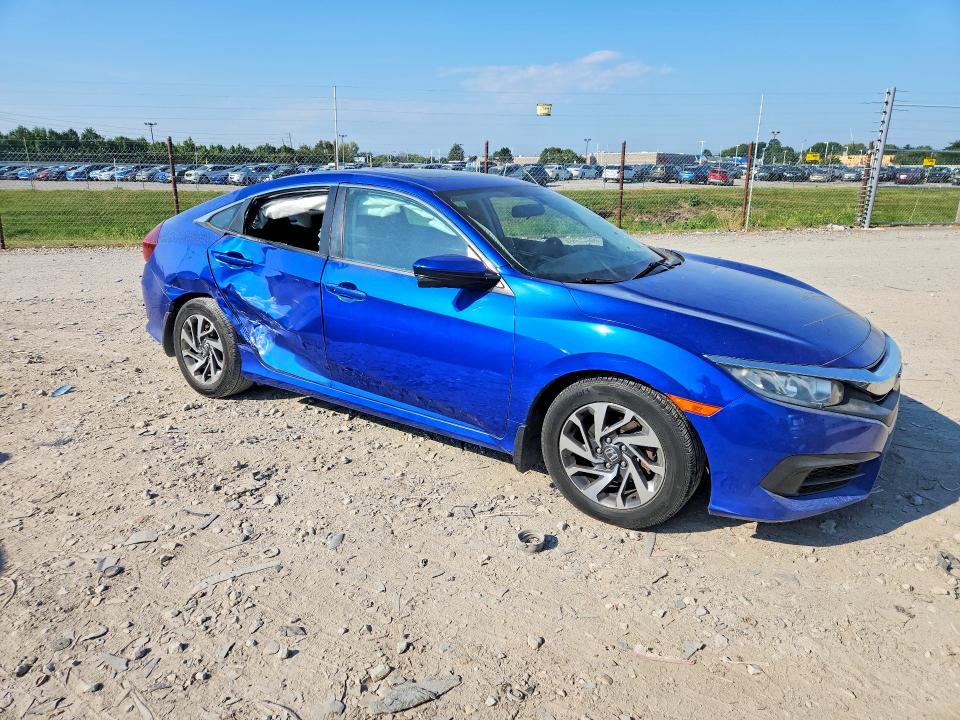 Auction sale of the 2016 Honda Civic, vin: 19XFC2F78GE098620, lot number: 68237136