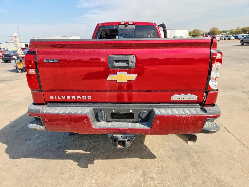 70112326 :رقم المزاد ، 1GC4K1EY3JF208775 vin ، 2018 Chevrolet Silverado مزاد بيع
