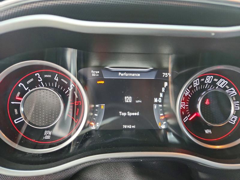 69353276 :رقم المزاد ، 2C3CDZBT5FH910779 vin ، 2015 Dodge Challenger مزاد بيع