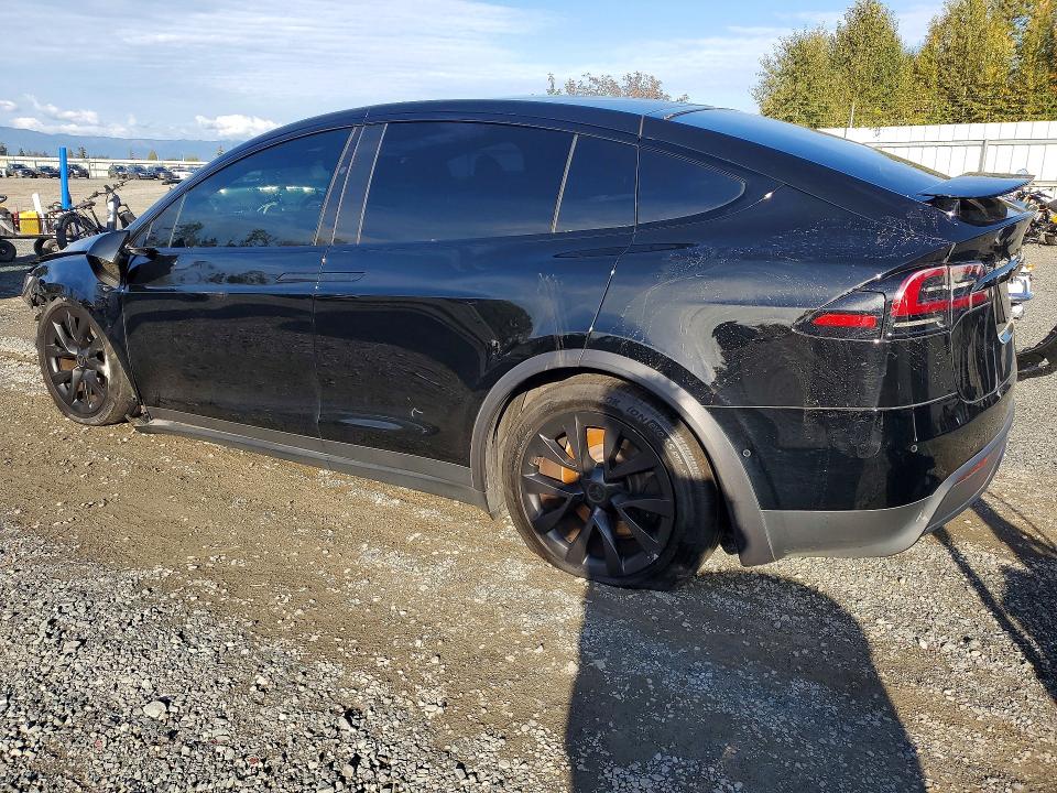 Продажа на аукционе авто 2022 Tesla Model X, vin: 7SAXCBE53NF335321, номер лота: 71053356