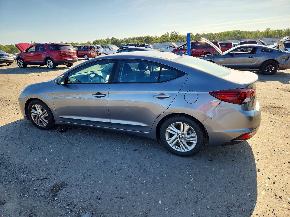 68710696 :رقم المزاد ، 5NPD84LF5KH482438 vin ، 2019 Hyundai Elantra مزاد بيع