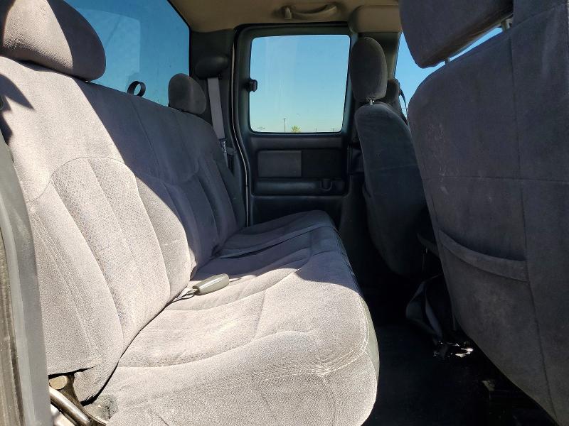 Продаж на аукціоні авто 2002 Chevrolet Silverado, vin: 2GCEC19V821348735, номер лоту: 68041166