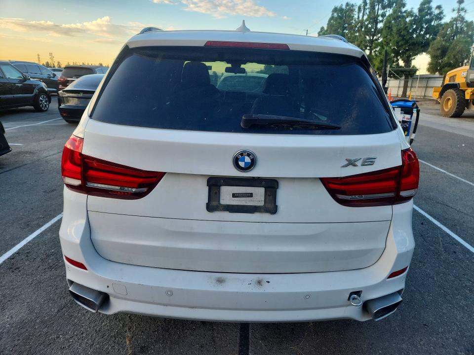 68277606 :رقم المزاد ، 5UXKS4C5XF0N07304 vin ، 2015 Bmw X5 مزاد بيع