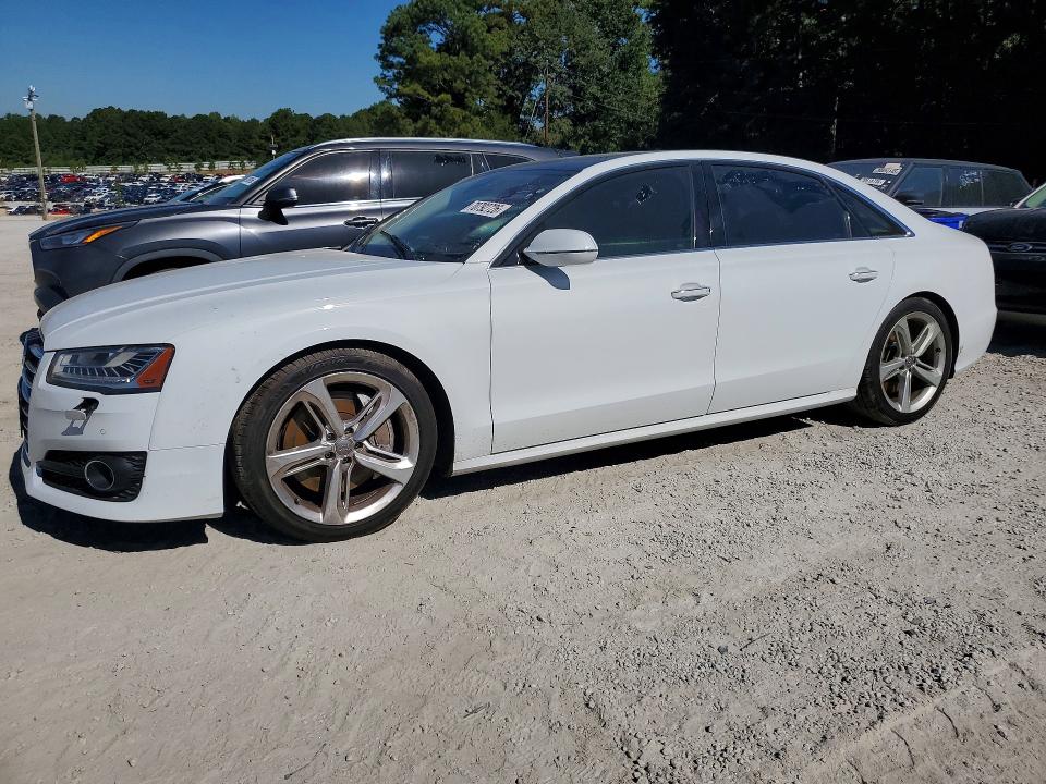 Продажа на аукционе авто 2018 Audi A8, vin: WAU44AFD6JN000804, номер лота: 70792726
