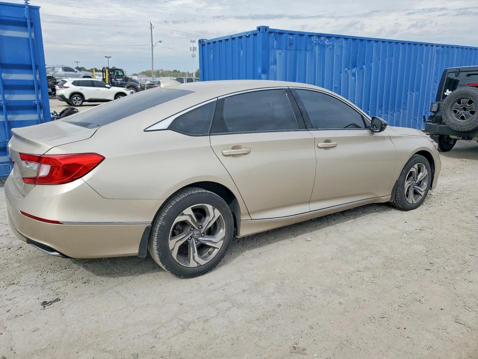 69715646 :رقم المزاد ، 1HGCV1F49LA129661 vin ، 2020 Honda Accord مزاد بيع