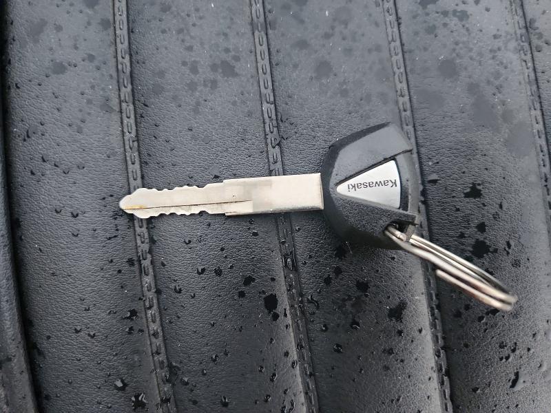 Продаж на аукціоні авто 2021 Kawasaki Zr900, vin: JKAZR2C12MA052799, номер лоту: 69863706