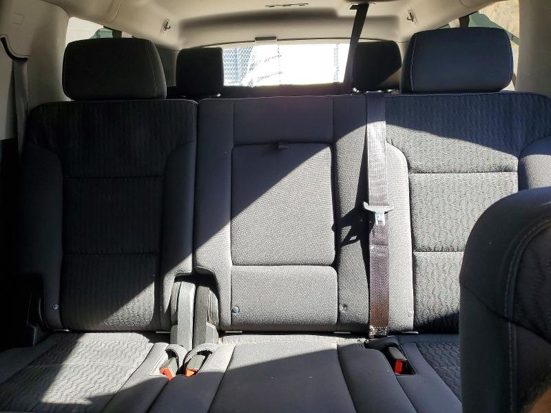 71042346 :رقم المزاد ، 1GNSCGEC3GR372005 vin ، 2016 Chevrolet Suburban مزاد بيع