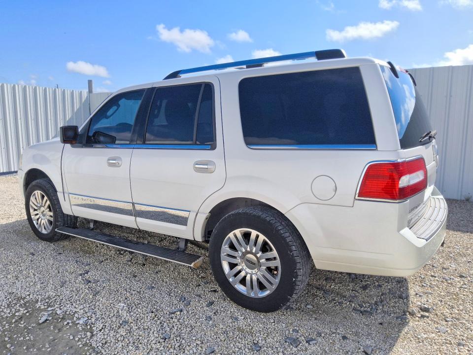 2011 Lincoln Navigator მანქანა იყიდება აუქციონზე, vin: 5LMJJ2H56BEJ04536, აუქციონის ნომერი: 67905276