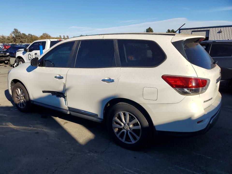 2014 Nissan Pathfinder მანქანა იყიდება აუქციონზე, vin: 5N1AR2MN8EC710969, აუქციონის ნომერი: 70641316