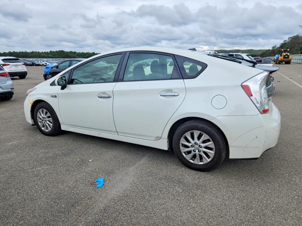 2013 Toyota Prius Plug-in Hybrid მანქანა იყიდება აუქციონზე, vin: JTDKN3DPXD3038813, აუქციონის ნომერი: 69676256