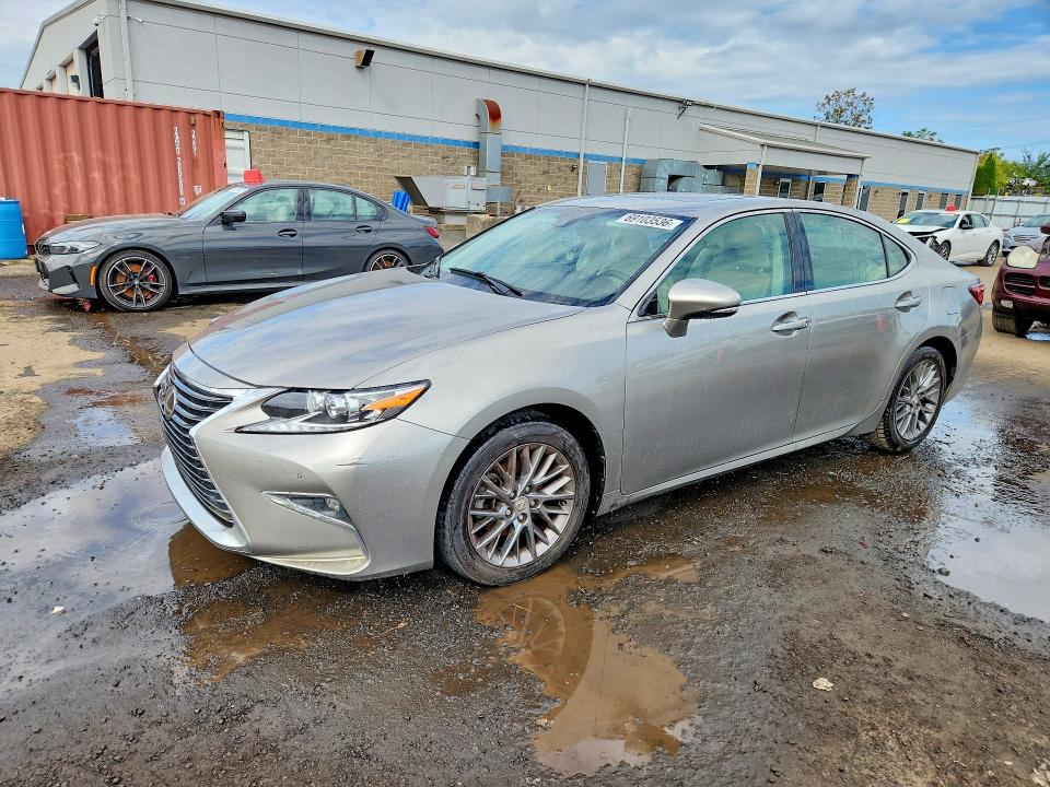 2018 Lexus Es მანქანა იყიდება აუქციონზე, vin: 58ABK1GG6JU107872, აუქციონის ნომერი: 69103536