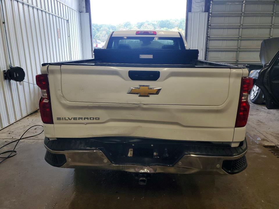70074076 :رقم المزاد ، 3GCNDAED8RG309011 vin ، 2024 Chevrolet Silverado مزاد بيع