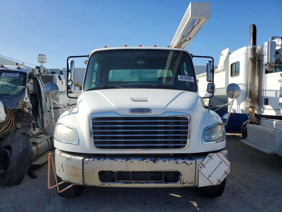 Продажа на аукционе авто 2017 Frht - Freightliner M2, vin: 1FVACWDT8CHBK2234, номер лота: 68169006