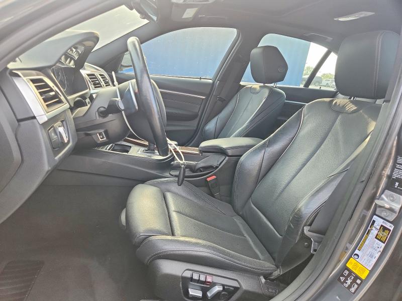 69099106 :رقم المزاد ، WBA8D9C51JA614180 vin ، 2018 Bmw 330 مزاد بيع