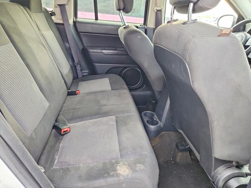 2016 Jeep Compass მანქანა იყიდება აუქციონზე, vin: 1C4NJCBA3GD615493, აუქციონის ნომერი: 68614656