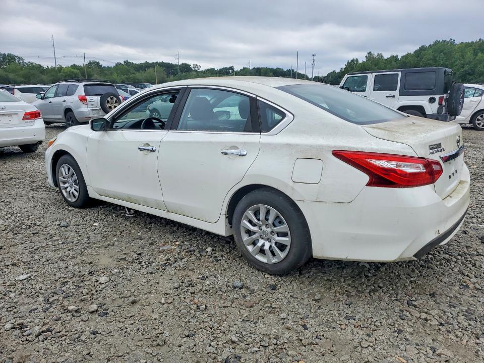 2017 Nissan Altima მანქანა იყიდება აუქციონზე, vin: 1N4AL3AP8HN338839, აუქციონის ნომერი: 67808336