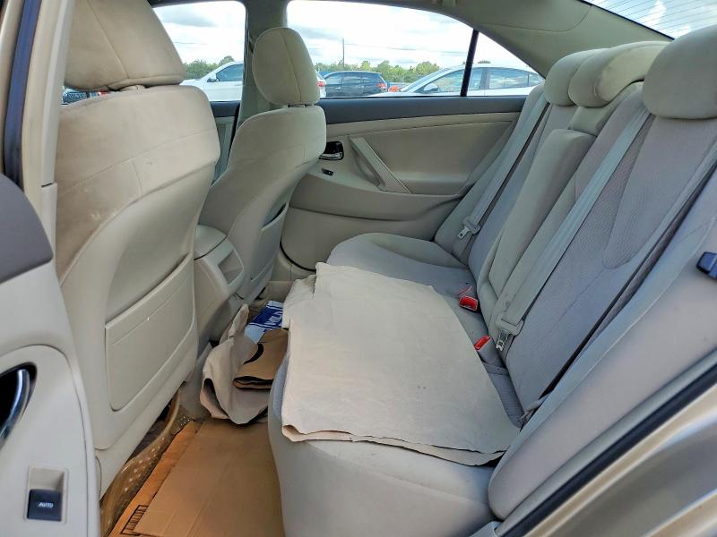 69809626 :رقم المزاد ، 4T1BF3EK6AU075486 vin ، 2010 Toyota Camry مزاد بيع