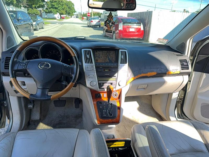 Продажа на аукционе авто 2009 Lexus Rx, vin: 2T2HK31U19C113518, номер лота: 68236936