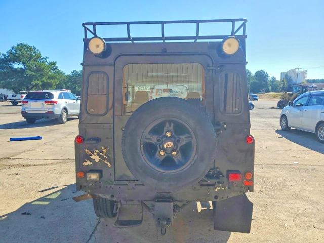 1997 Land Rover Defender მანქანა იყიდება აუქციონზე, vin: SALLDHM67TA997584, აუქციონის ნომერი: 70880566
