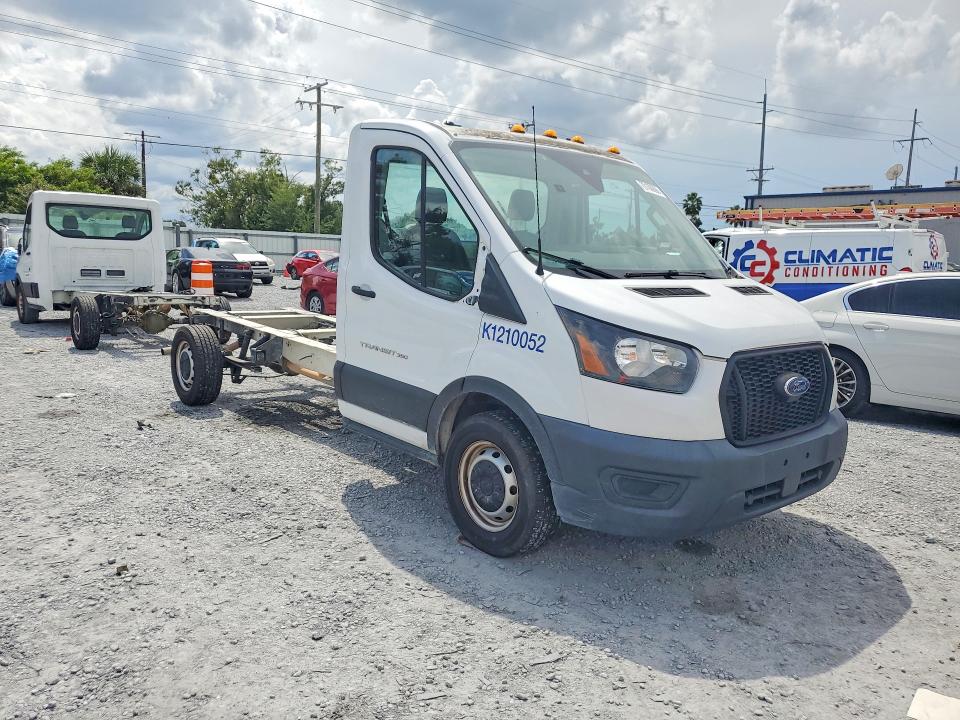 2020 Ford Transit მანქანა იყიდება აუქციონზე, vin: 1FDBW5Z85LKB80335, აუქციონის ნომერი: 70108696