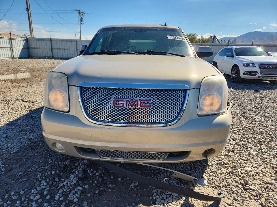 Продажа на аукционе авто 2007 Gmc Yukon, vin: 1GKFK63847J338101, номер лота: 70374056