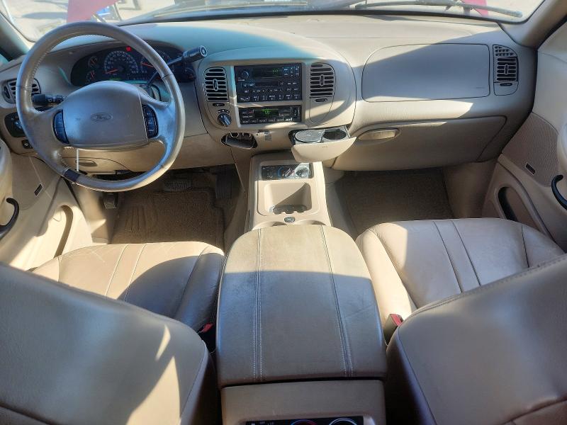 2001 Ford Expedition მანქანა იყიდება აუქციონზე, vin: 1FMFU18L21LB78166, აუქციონის ნომერი: 70240696
