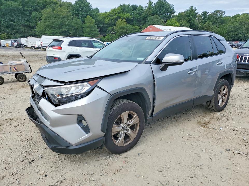 Продаж на аукціоні авто 2021 Toyota Rav4, vin: 2T3P1RFV0MC141138, номер лоту: 68039656