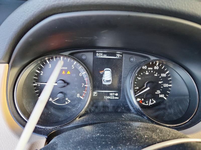 69104456 :رقم المزاد ، JN8AT2MT9HW137429 vin ، 2017 Nissan Rogue مزاد بيع