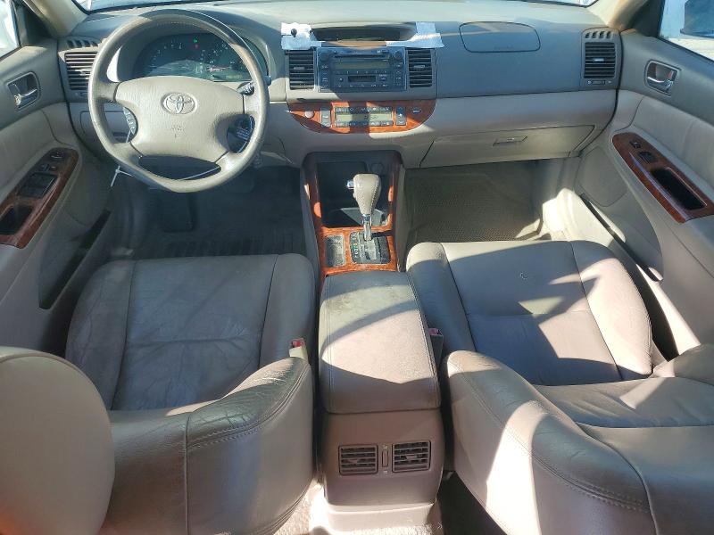 70557626 :رقم المزاد ، JTDBE30KX20106908 vin ، 2002 Toyota Camry مزاد بيع