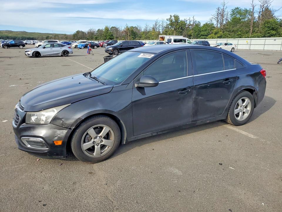 70602206 :رقم المزاد ، 1G1PC5SB3F7167821 vin ، 2015 Chevrolet Cruze مزاد بيع