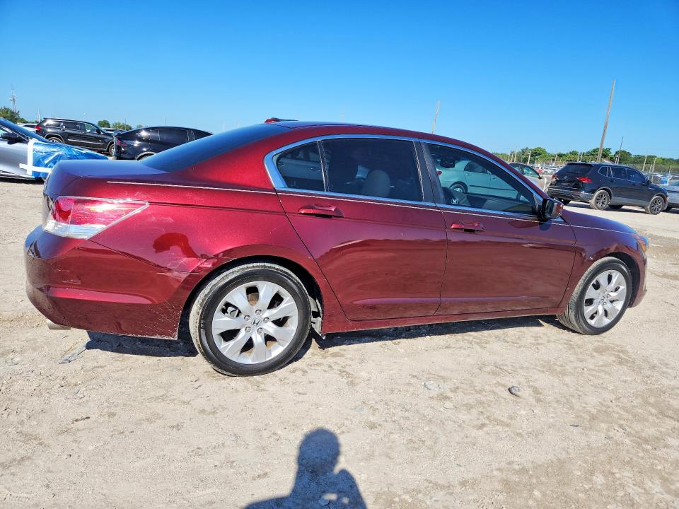 2008 Honda Accord მანქანა იყიდება აუქციონზე, vin: 1HGCP26898A141674, აუქციონის ნომერი: 70687386