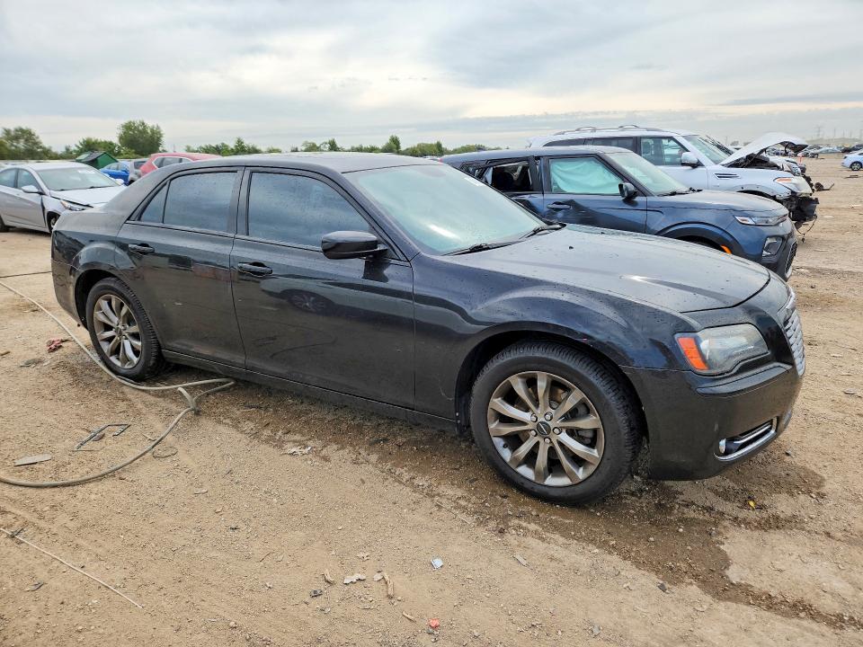 68363246 :رقم المزاد ، 2C3CCAGG4EH283989 vin ، 2014 Chrysler 300 مزاد بيع
