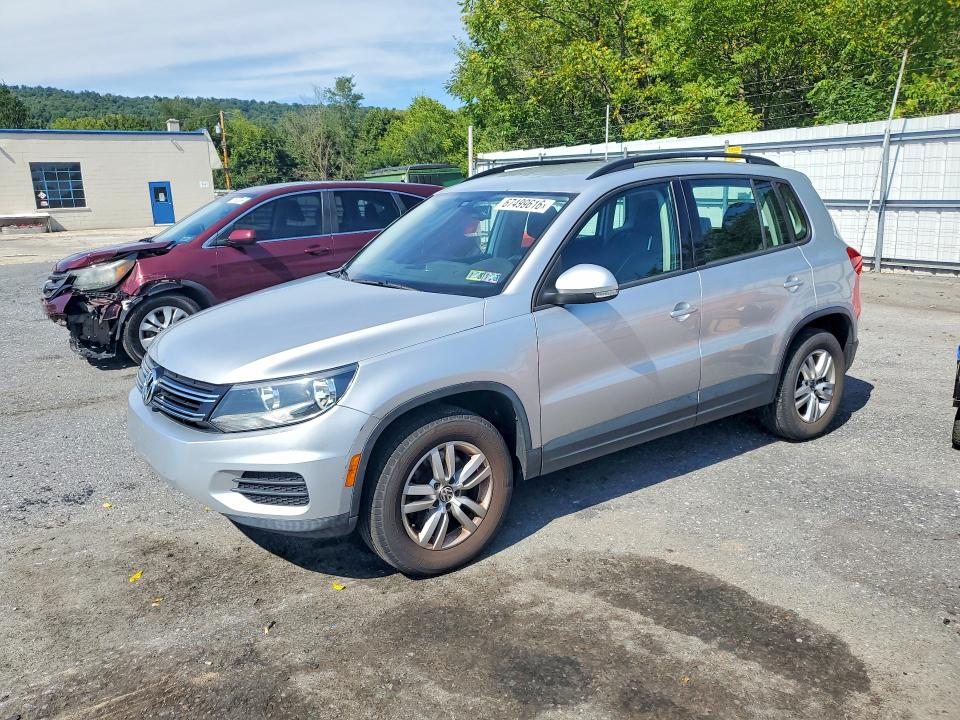 67499616 :رقم المزاد ، WVGBV7AX4GW555132 vin ، 2016 Volkswagen Tiguan مزاد بيع