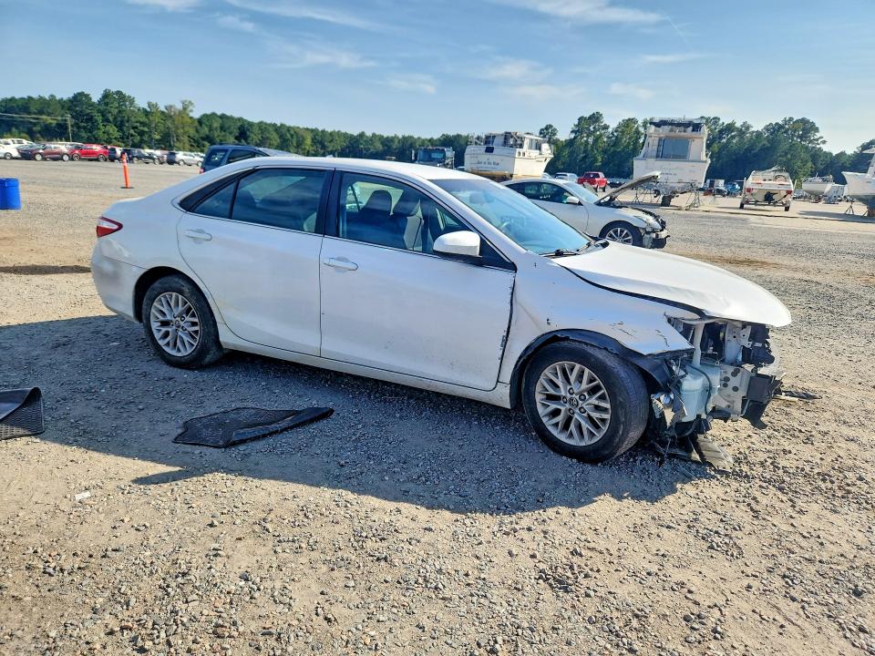 67735846 :رقم المزاد ، 4T1BF1FK7GU145900 vin ، 2016 Toyota Camry مزاد بيع