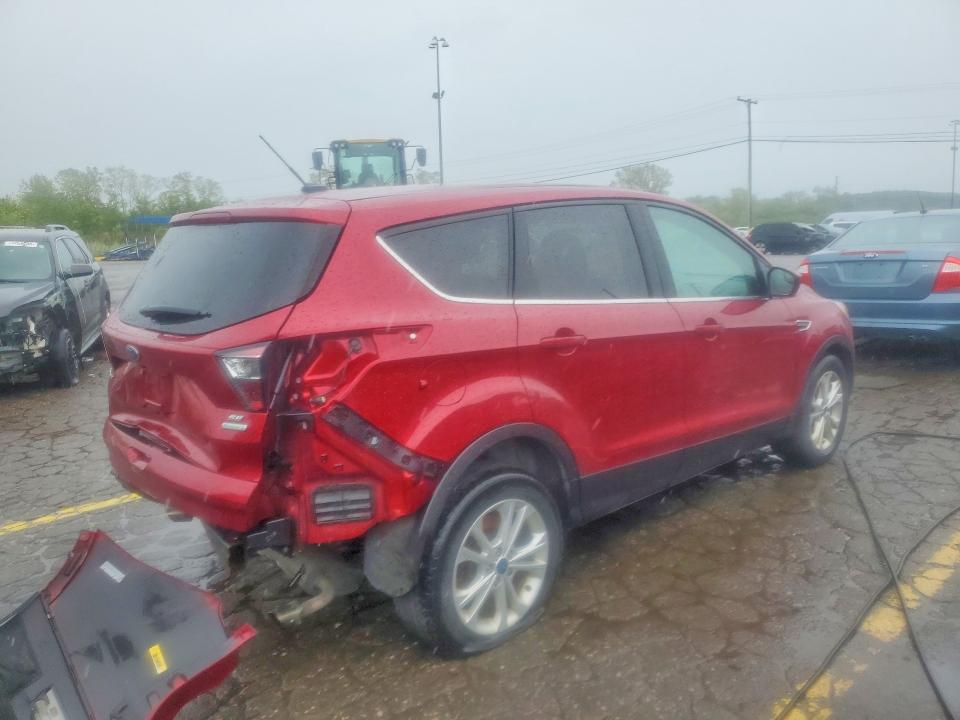 Продаж на аукціоні авто 2017 Ford Escape, vin: 1FMCU0GD6HUC48120, номер лоту: 68220106