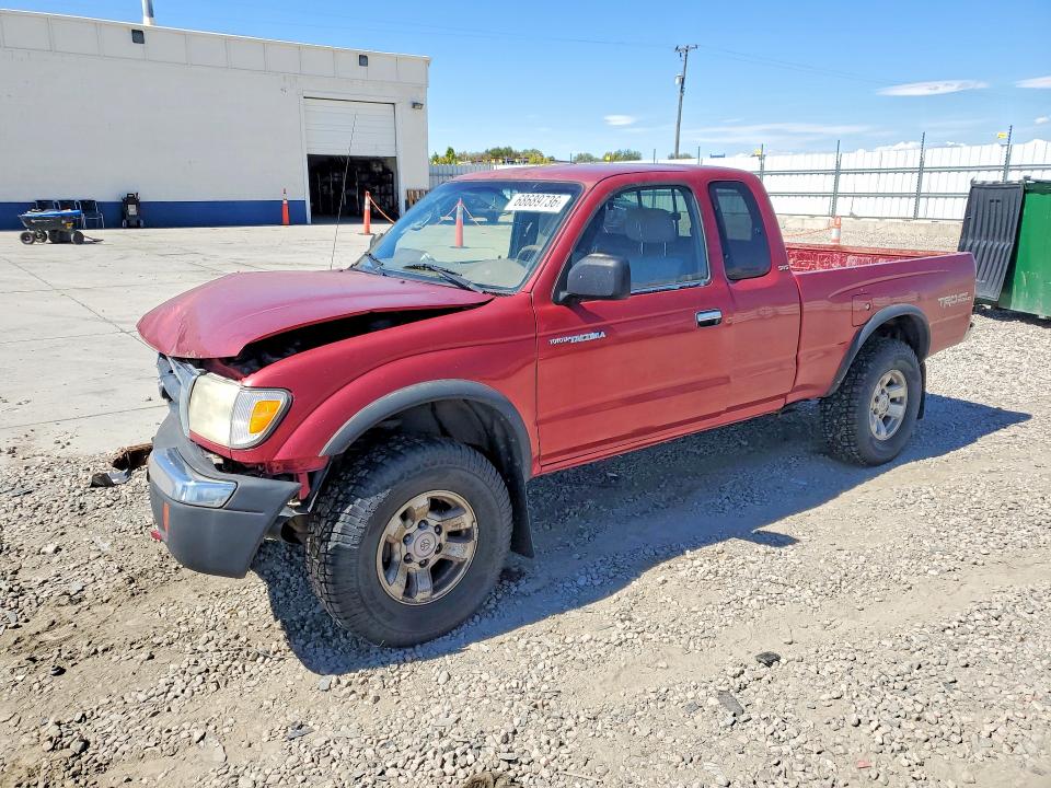 Продаж на аукціоні авто 2000 Toyota Tacoma, vin: 4TAWN72N8YZ621146, номер лоту: 68689736