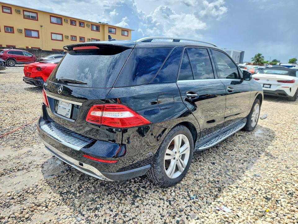 69313986 :رقم المزاد ، 4JGDA5JB6EA391339 vin ، 2014 Mercedes-benz Ml مزاد بيع