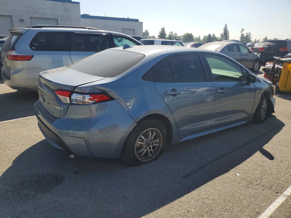2022 Toyota Corolla მანქანა იყიდება აუქციონზე, vin: JTDEAMDE0NJ051600, აუქციონის ნომერი: 70304946