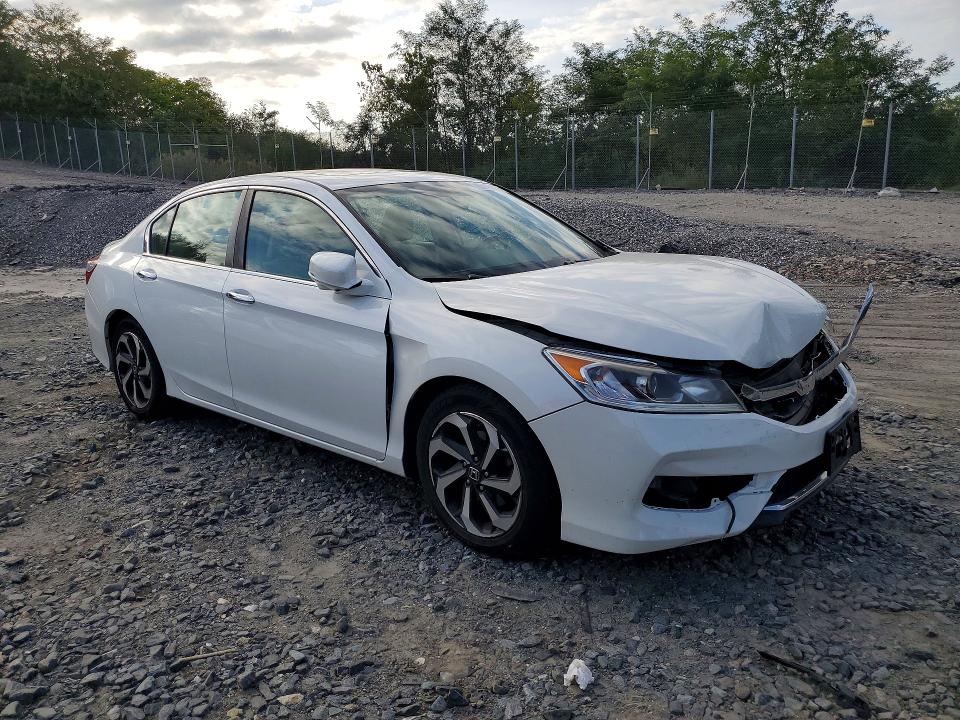 Продаж на аукціоні авто 2017 Honda Accord, vin: 1HGCR2F81HA079102, номер лоту: 65966416
