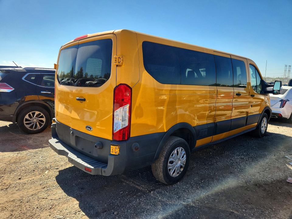 Продаж на аукціоні авто 2018 Ford Transit, vin: 1FTYR2ZM2JKA17429, номер лоту: 68605706