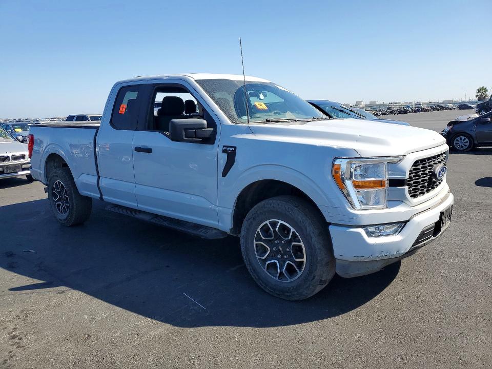 69060896 :رقم المزاد ، 1FTEX1CP2NKD51763 vin ، 2022 Ford F150 مزاد بيع