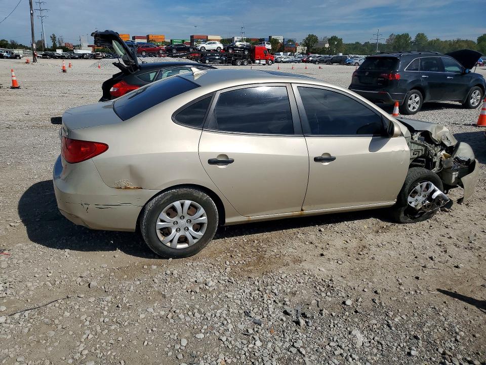 71196656 :رقم المزاد ، KMHDU4AD3AU105555 vin ، 2010 Hyundai Elantra مزاد بيع