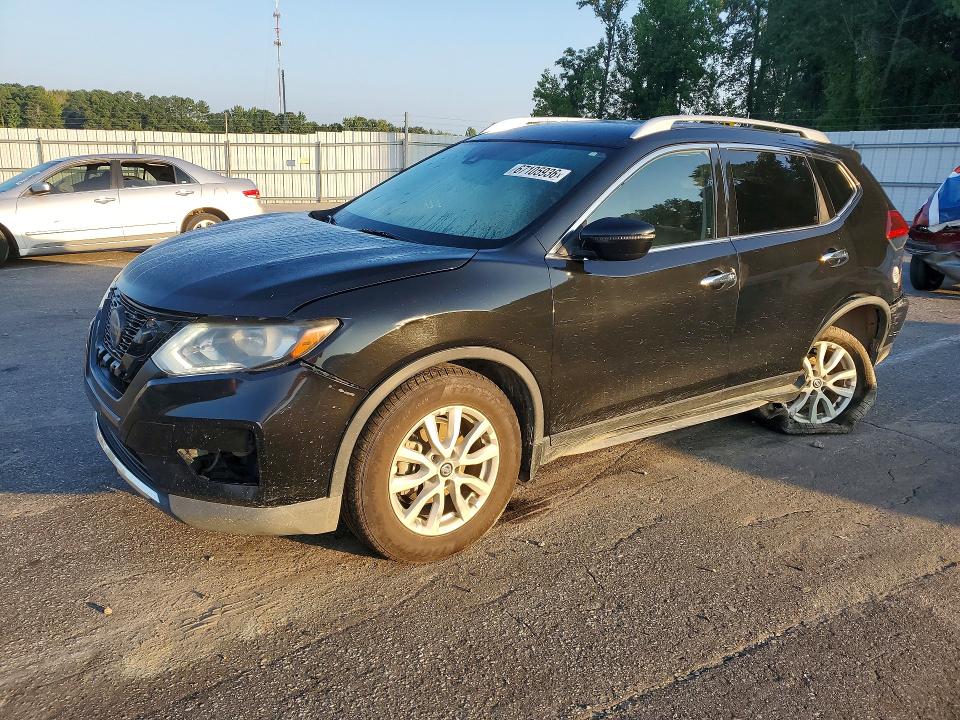 67105936 :رقم المزاد ، JN8AT2MV7KW393688 vin ، 2019 Nissan Rogue مزاد بيع