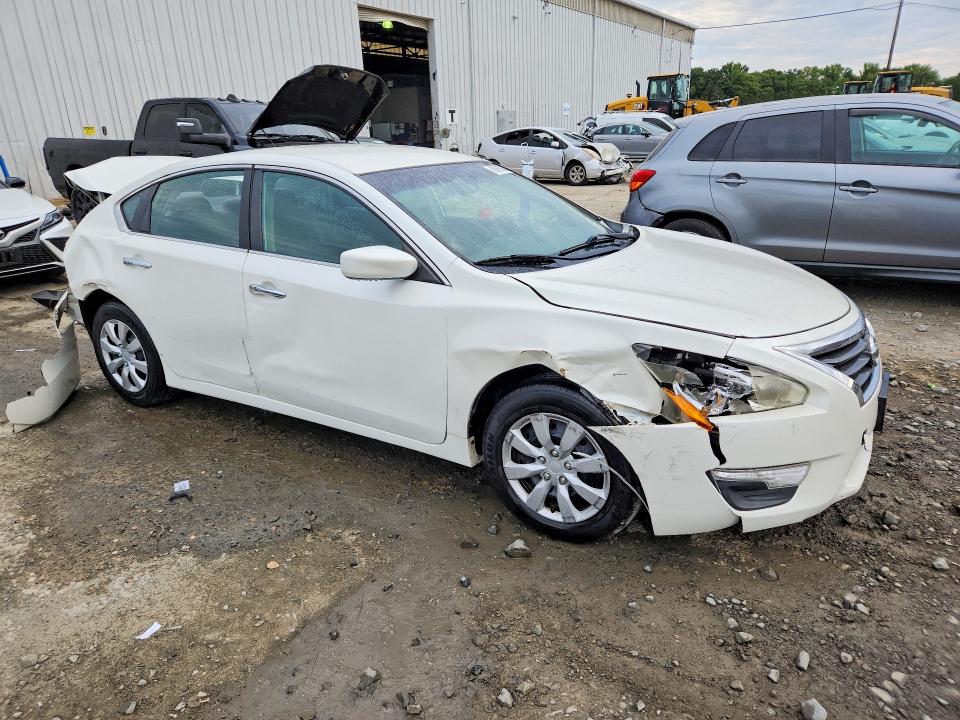 2013 Nissan Altima მანქანა იყიდება აუქციონზე, vin: 1N4AL3AP8DC117327, აუქციონის ნომერი: 68069536